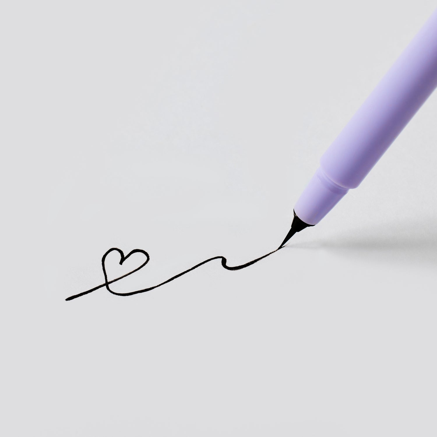 Delineador de punta fina de 0,5 g